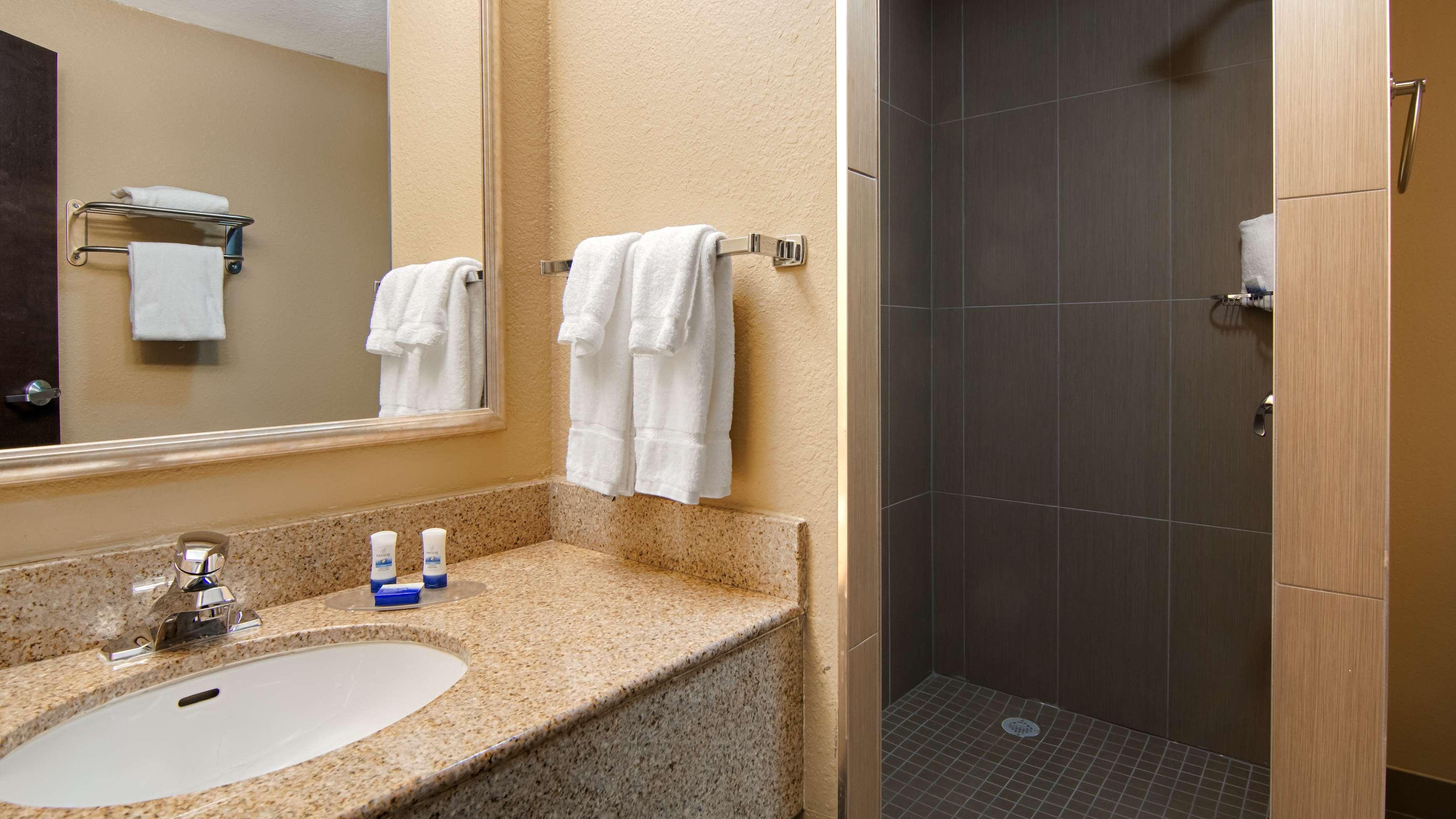 Best Western Plus Atlanta Airport East Forest Park Exterior foto