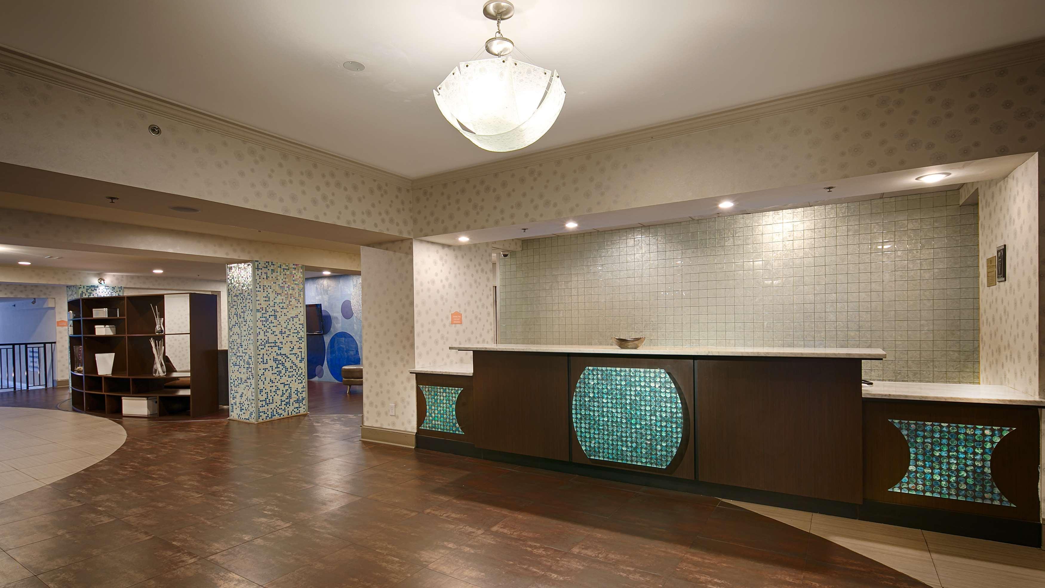 Best Western Plus Atlanta Airport East Forest Park Exterior foto