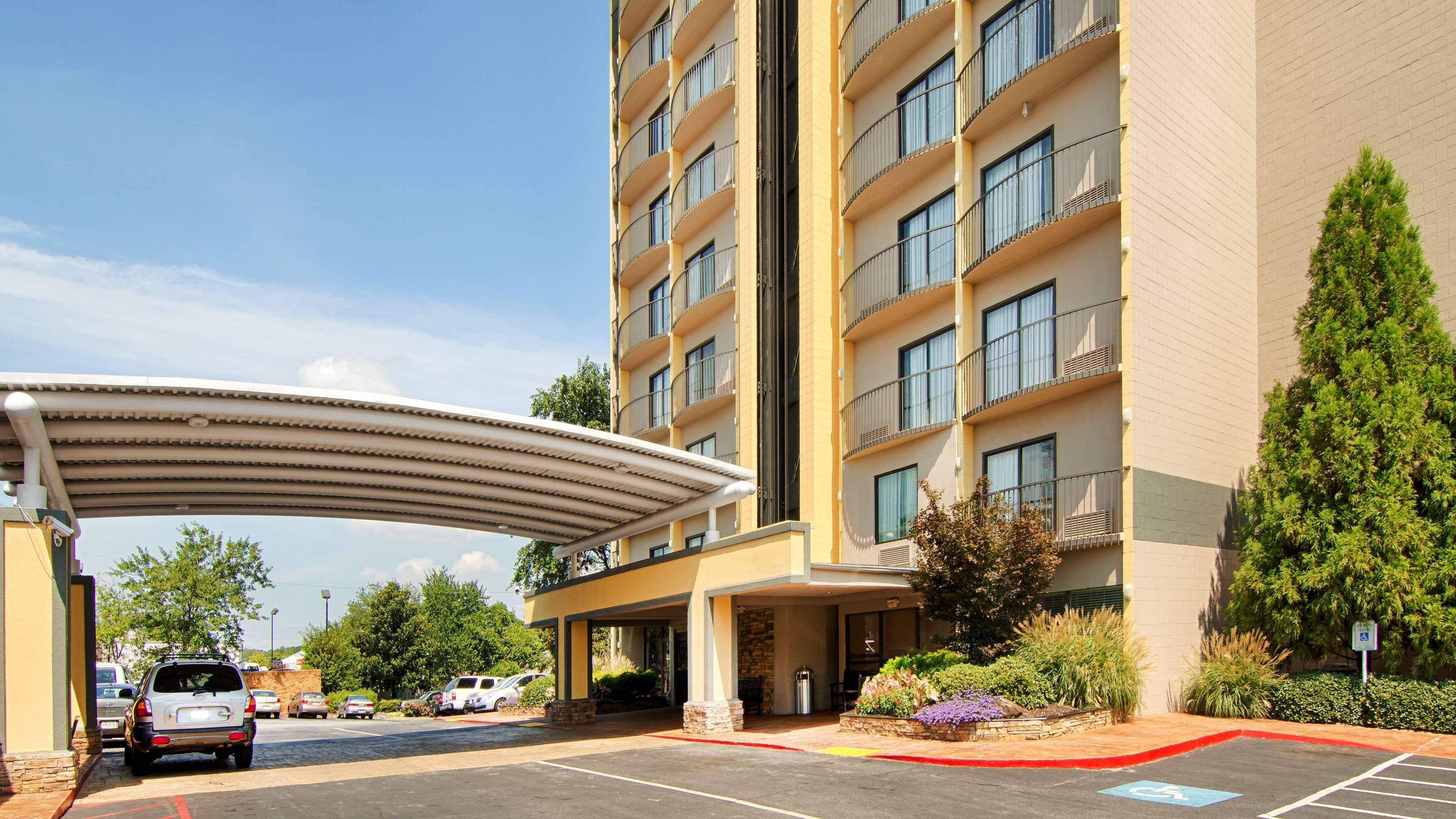 Best Western Plus Atlanta Airport East Forest Park Exterior foto