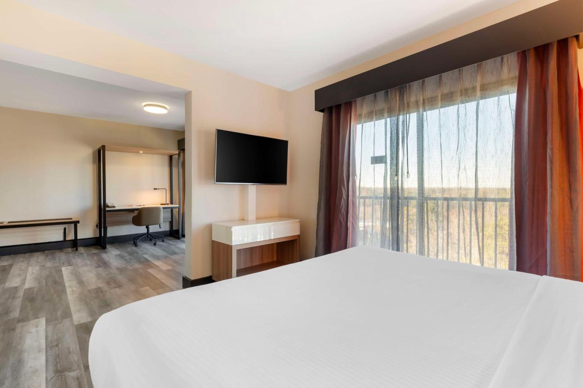 Best Western Plus Atlanta Airport East Forest Park Exterior foto