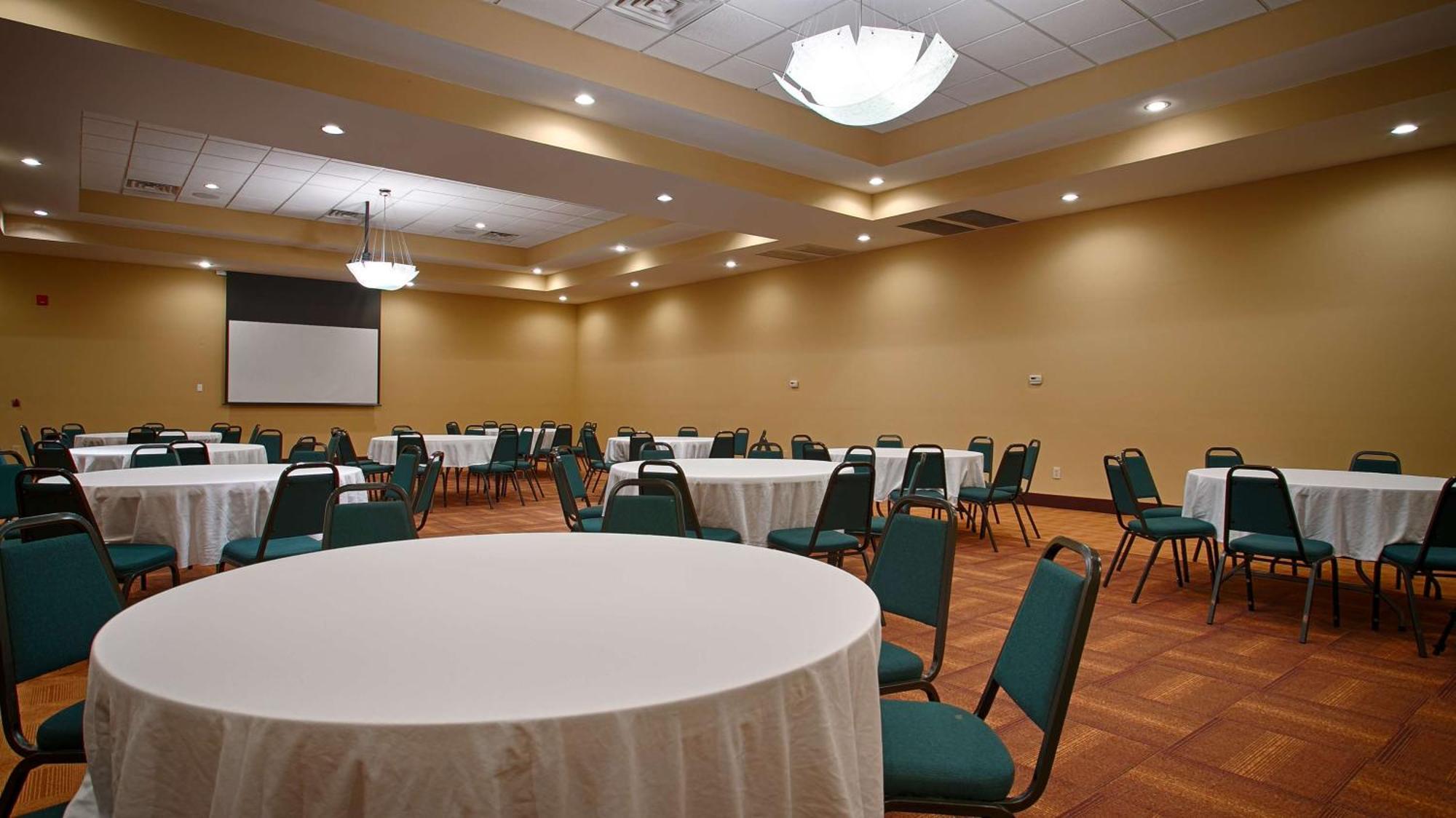 Best Western Plus Atlanta Airport East Forest Park Exterior foto