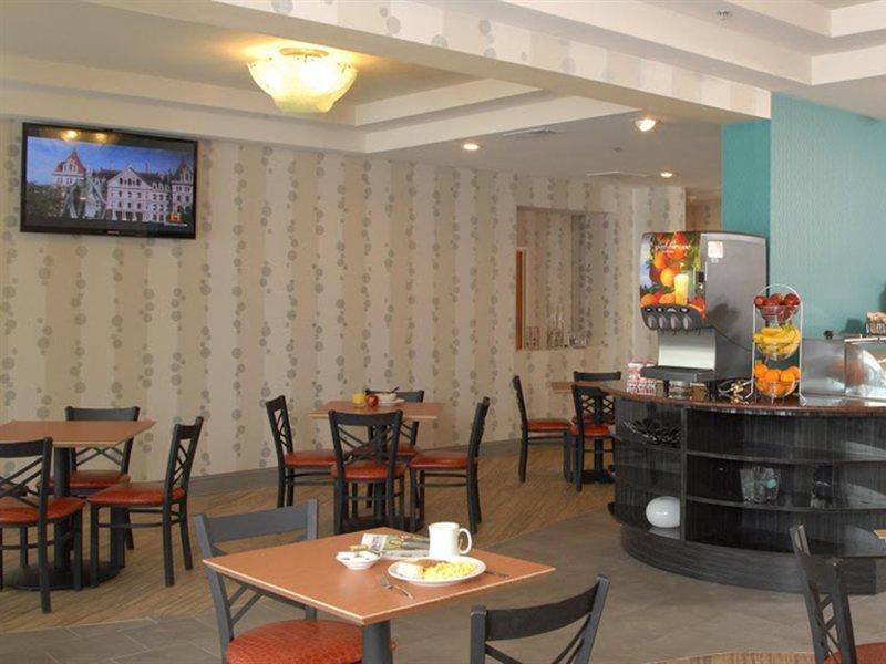 Best Western Plus Atlanta Airport East Forest Park Exterior foto