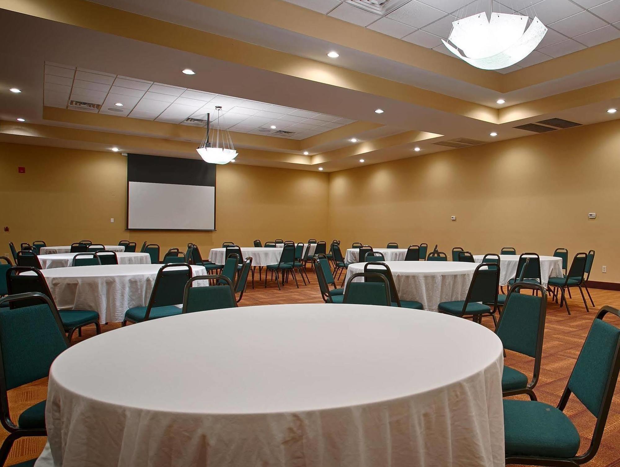 Best Western Plus Atlanta Airport East Forest Park Exterior foto