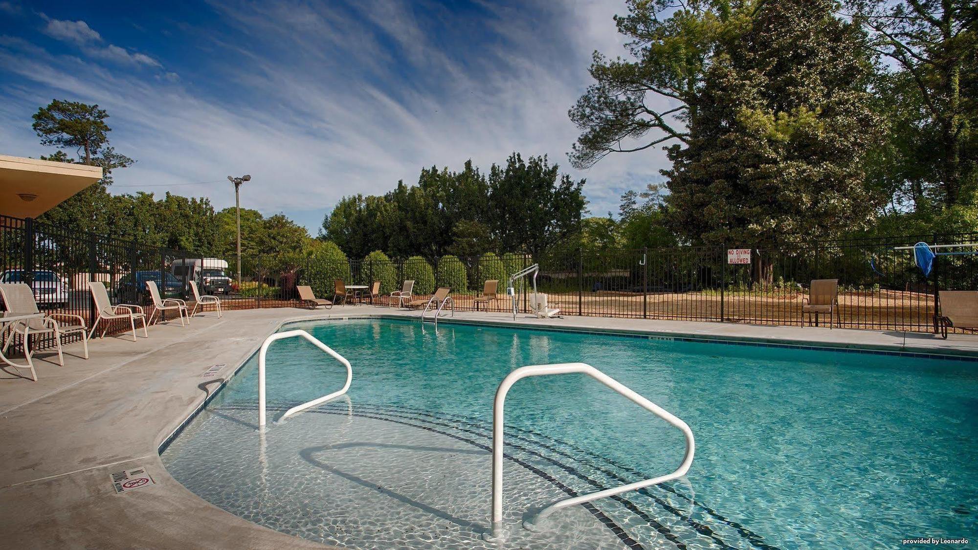 Best Western Plus Atlanta Airport East Forest Park Exterior foto