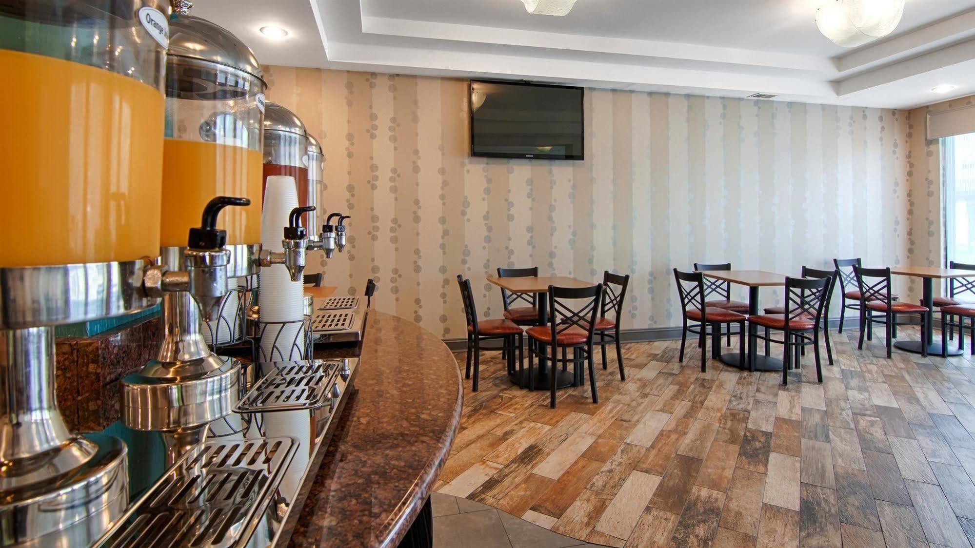 Best Western Plus Atlanta Airport East Forest Park Exterior foto